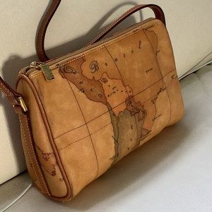 Alviero Martini 1A Classe Map Bag